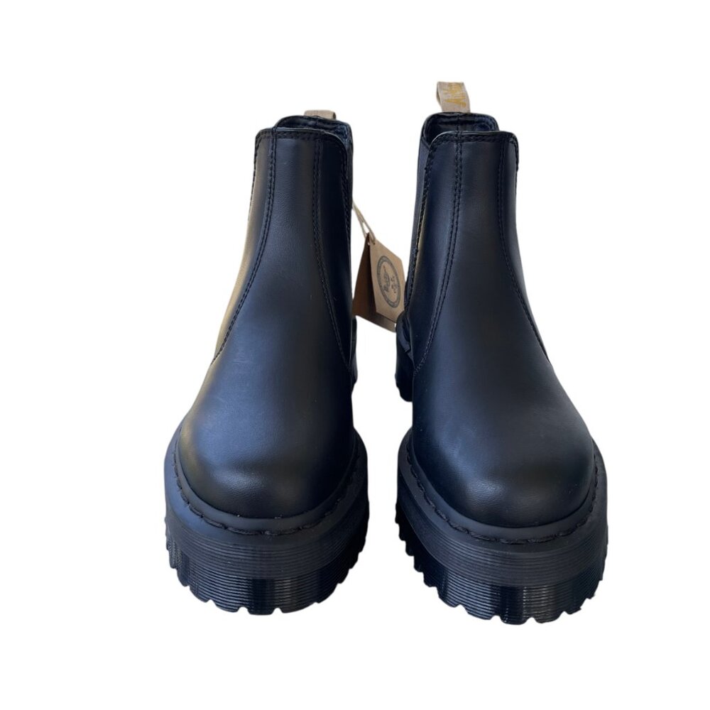 SOLDDr. Martens V 2976 Quad Mono Black Vegan Leather Platform Chelsea Boots SZ 7 - Picture 3 of 7